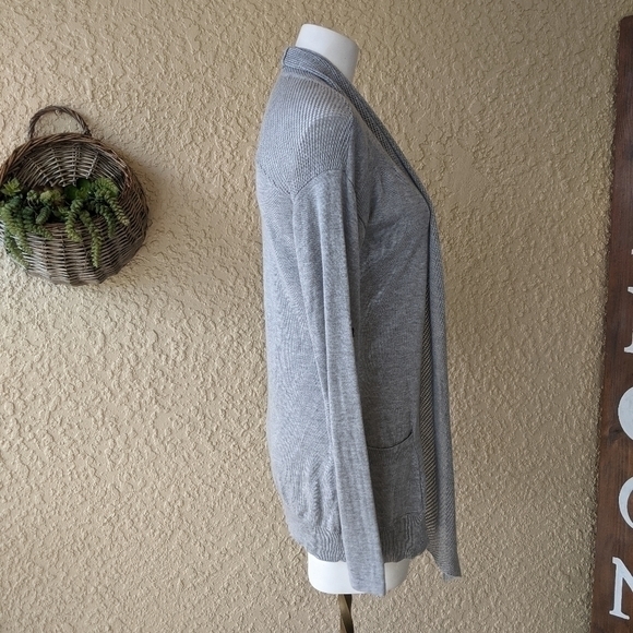 Athleta knitted cardigan‎ - Picture 2 of 4